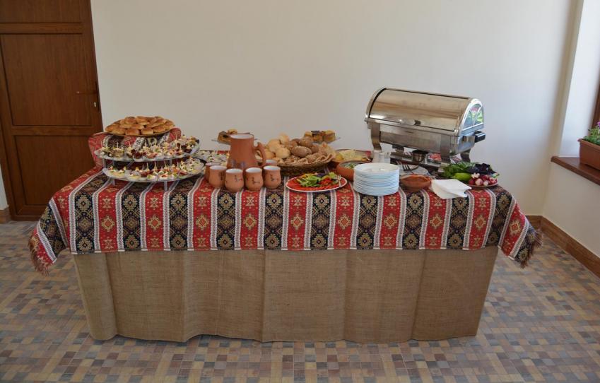 Պանդոկ Հացենի